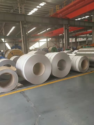 316 ASTM 1000mm σπείρες 2mm λουρίδων ανοξείδωτου πλάτους ανοξείδωτο πάχους 8k