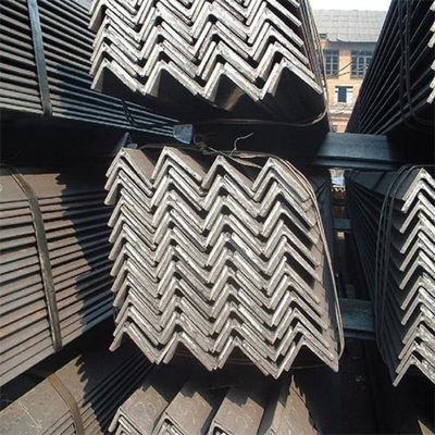 50x6mm Ζεστό έλασης άνιση ήπιας ατσάλινης γωνιακής ράβδου GB Q235B Ατσάλι άνθρακα γωνιακή δέσμη